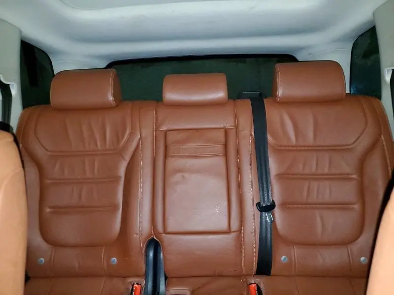 2015 VOLKSWAGEN TOUAREG V6  