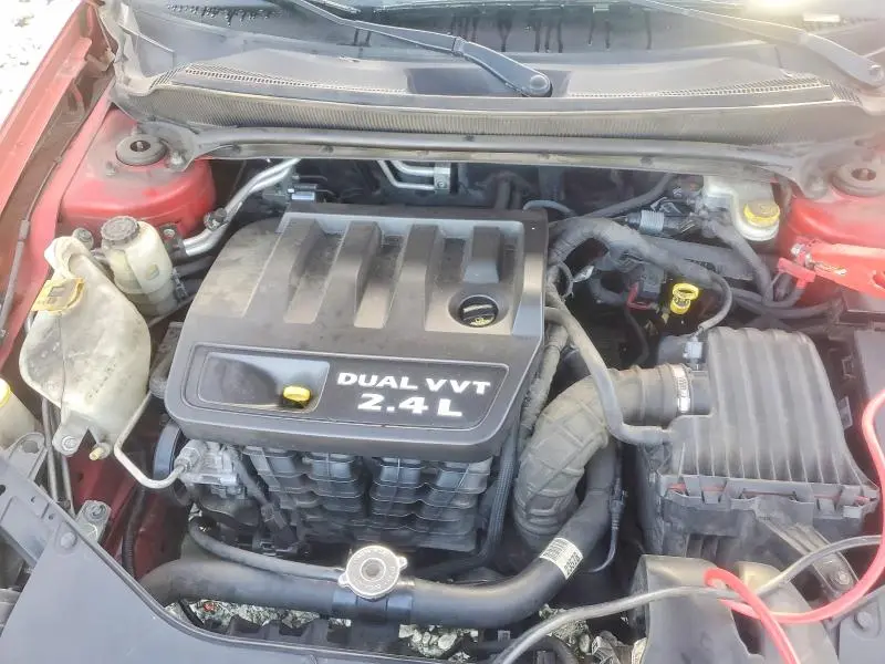 2013 DODGE AVENGER SE  