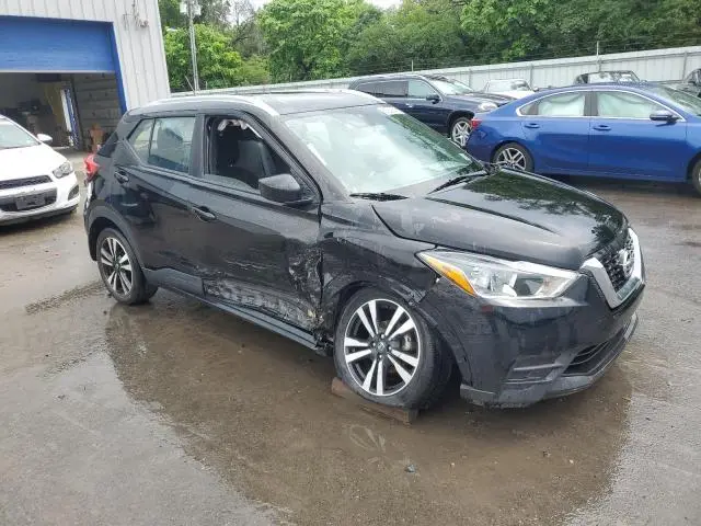 2020 NISSAN KICKS SV  