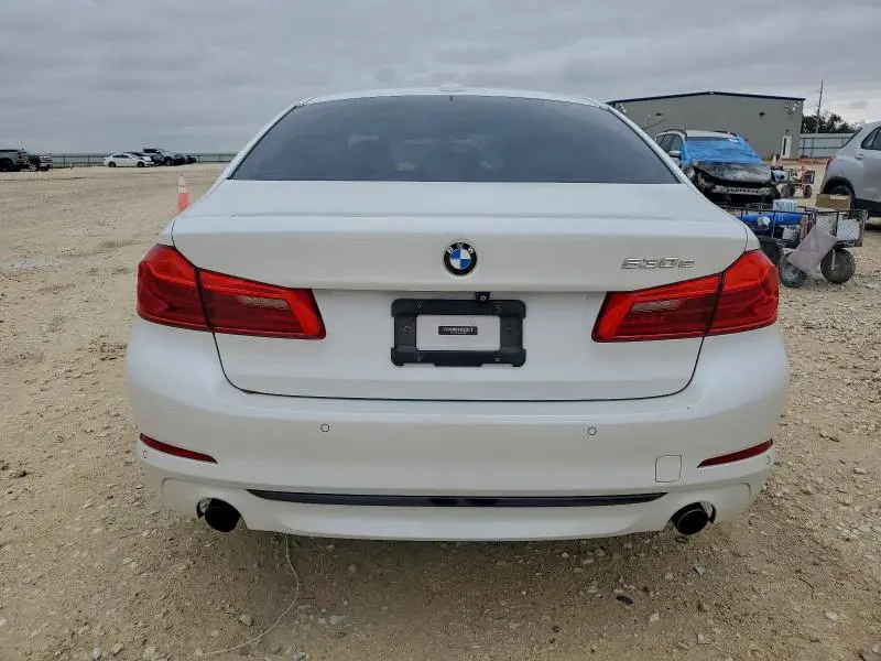 2018 BMW 530E   