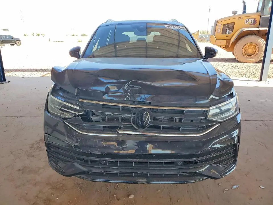 2023 VOLKSWAGEN TIGUAN SE R-LINE BLACK  