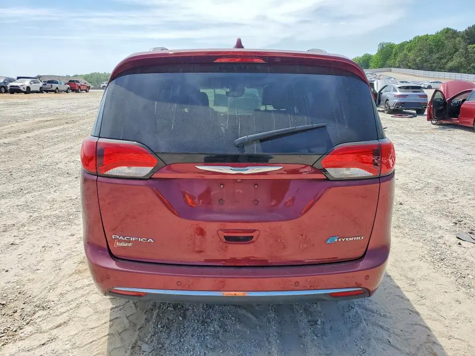 2018 CHRYSLER PACIFICA HYBRID LIMITED  
