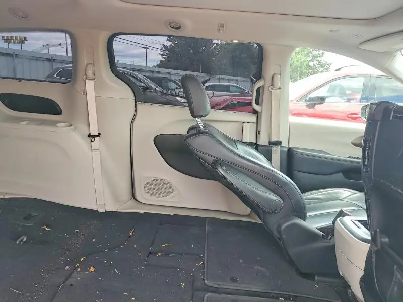 2018 CHRYSLER PACIFICA TOURING L PLUS  