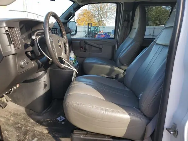 2019 CHEVROLET EXPRESS G2500 LS  
