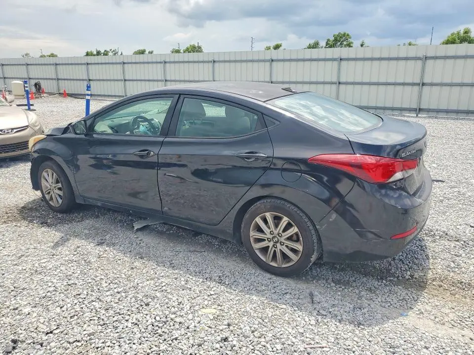 2014 HYUNDAI ELANTRA SE  
