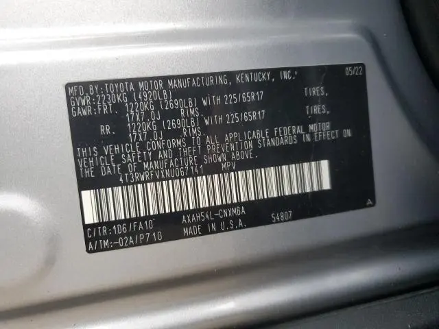 2022 TOYOTA RAV4 XLE