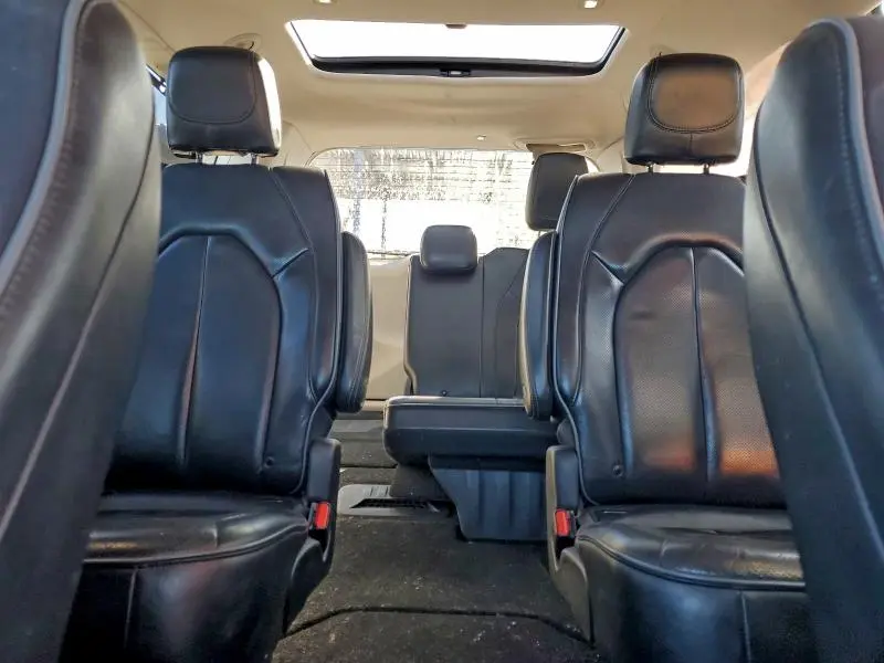 2019 CHRYSLER PACIFICA LIMITED  