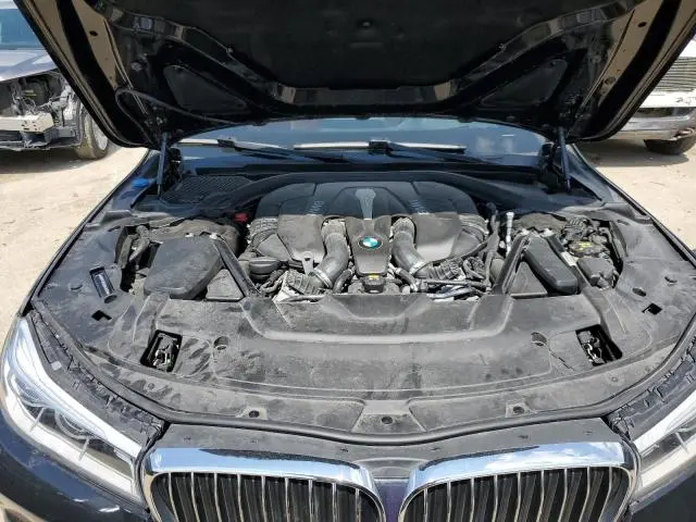 2018 BMW 750 XI  