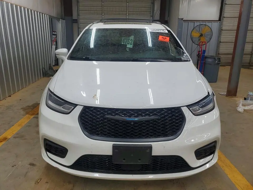 2021 CHRYSLER PACIFICA HYBRID LIMITED  