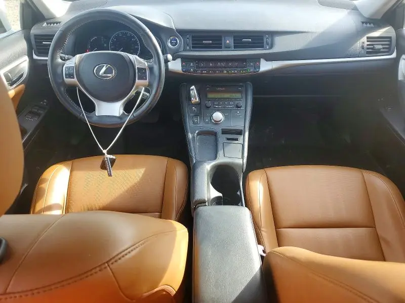 2013 LEXUS CT 200  