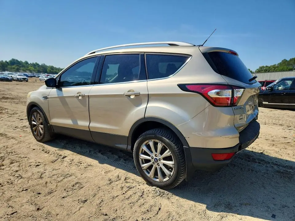 2017 FORD ESCAPE TITANIUM  