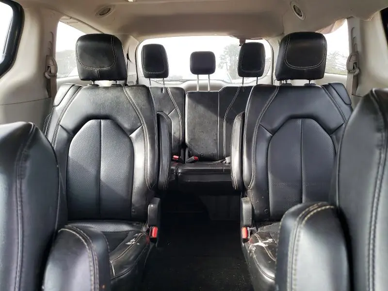 2020 CHRYSLER VOYAGER LXI  