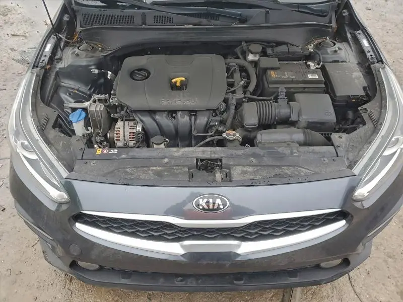 2021 KIA FORTE FE  