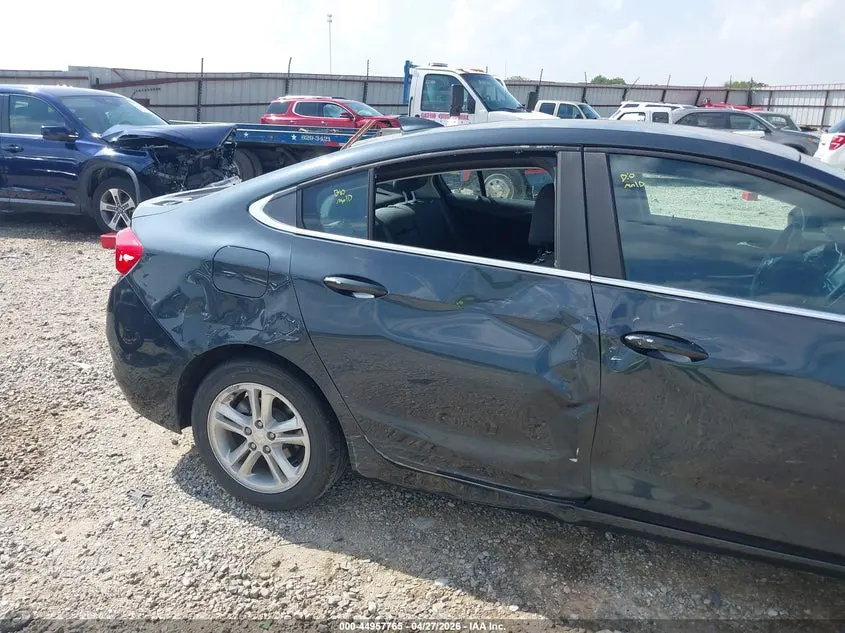 2017 CHEVROLET CRUZE LT AUTO