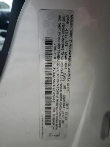 2011 VOLKSWAGEN JETTA SE  