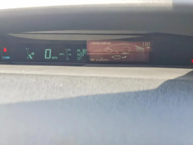 2015 TOYOTA PRIUS THREE  