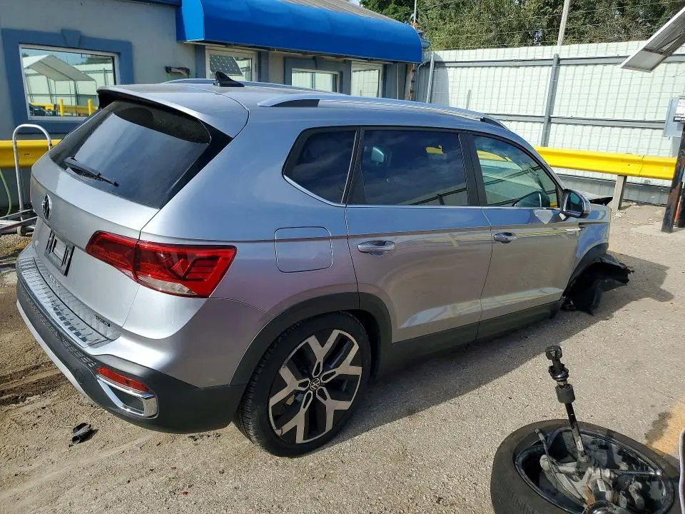 2023 VOLKSWAGEN TAOS SEL  