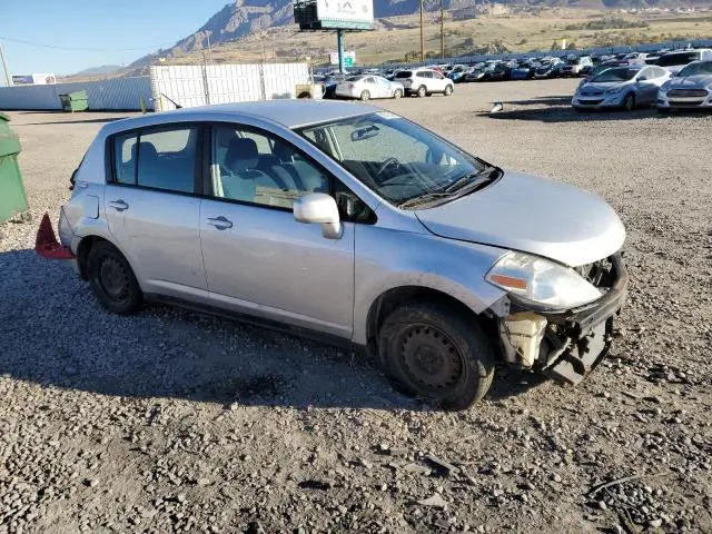 2011 NISSAN VERSA S  