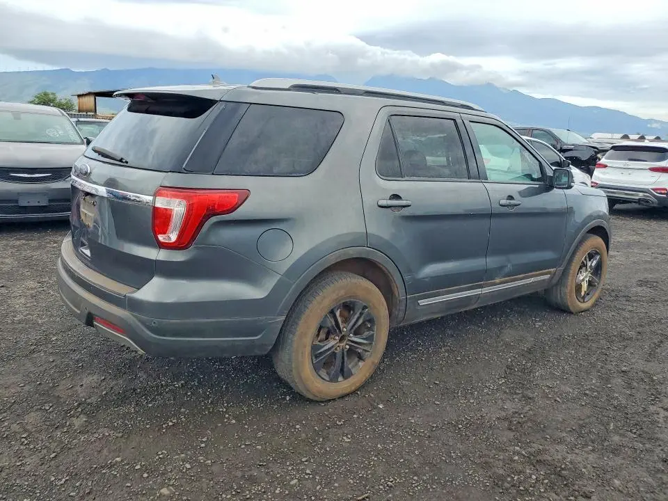 2019 FORD EXPLORER XLT  