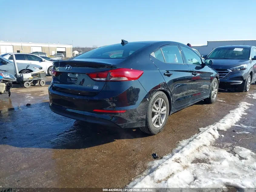 2018 HYUNDAI ELANTRA SEL