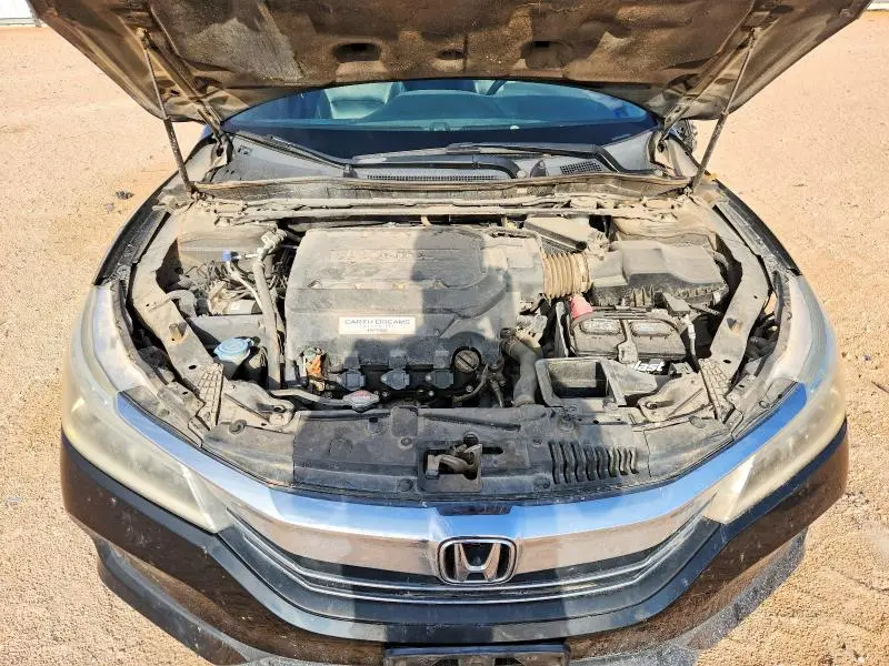 2017 HONDA ACCORD TOURING  