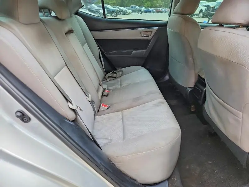 2015 TOYOTA COROLLA LE  