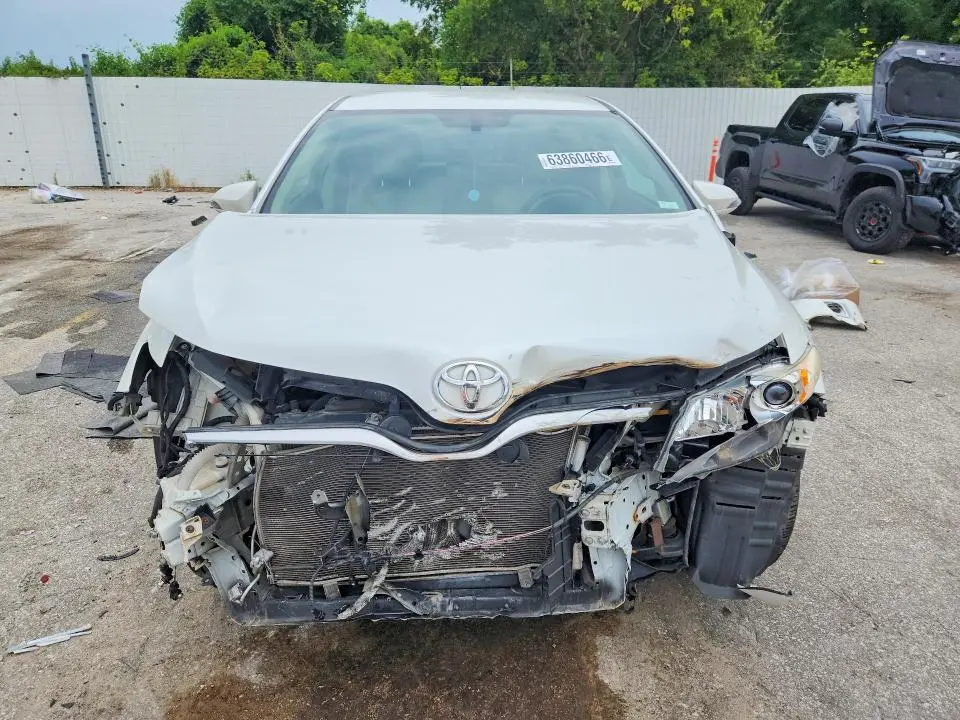 2013 TOYOTA VENZA LE  