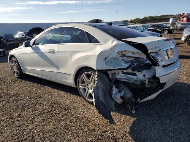 2010 MERCEDES-BENZ E 350  