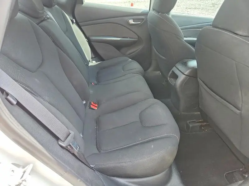 2013 DODGE DART SXT  