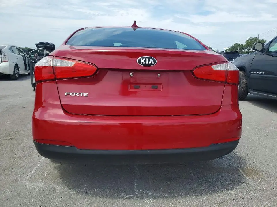 2016 KIA FORTE LX  