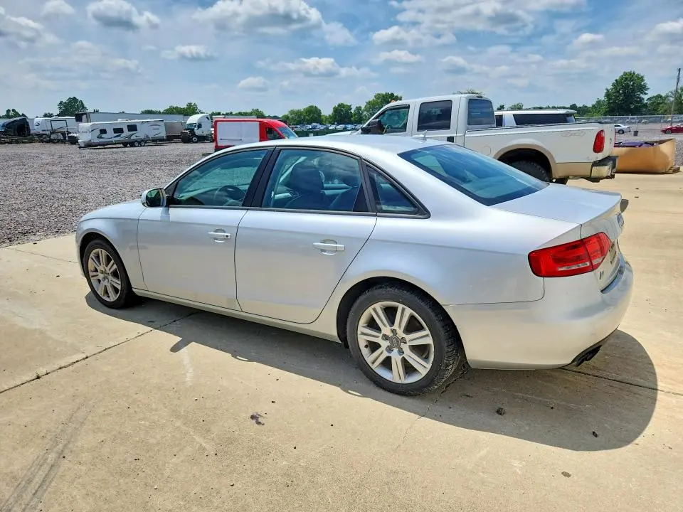 2010 AUDI A4 PREMIUM  