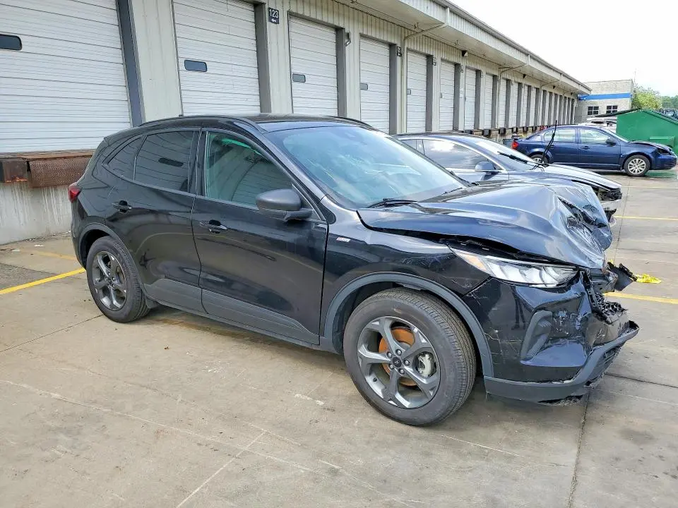 2025 FORD ESCAPE ST LINE  