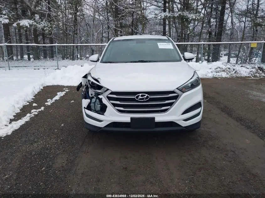 2018 HYUNDAI TUCSON SE
