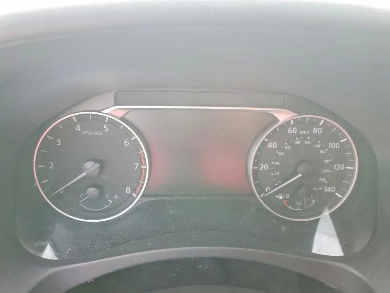 2022 NISSAN ALTIMA SR  