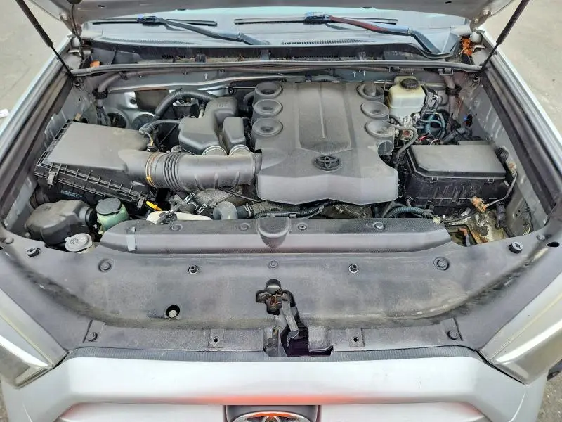 2015 TOYOTA 4RUNNER SR5  