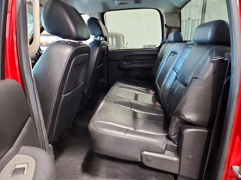 2011 CHEVROLET SILVERADO K2500 HEAVY DUTY LT  