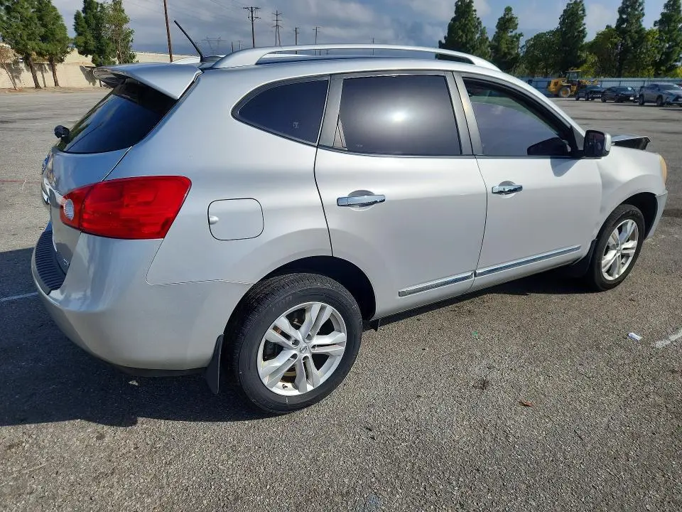 2012 NISSAN ROGUE S  