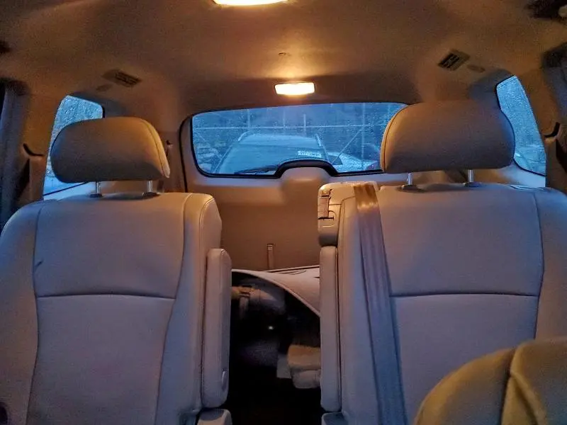 2012 TOYOTA HIGHLANDER BASE  