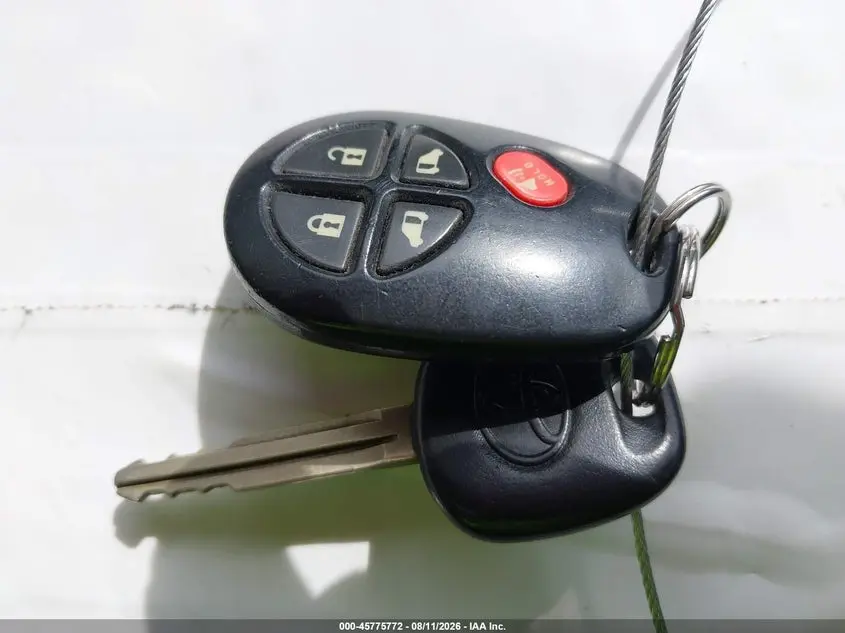 2010 TOYOTA SIENNA CE/LE
