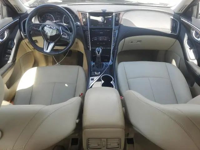 2019 INFINITI Q50 LUXE  