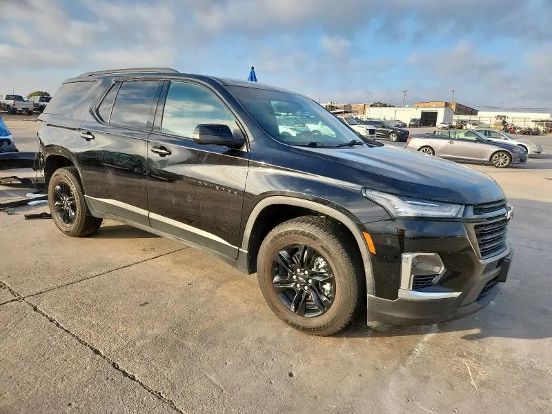 2022 CHEVROLET TRAVERSE LS  