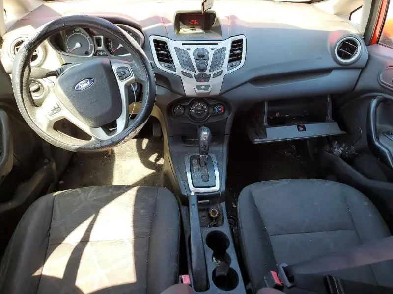 2013 FORD FIESTA SE  