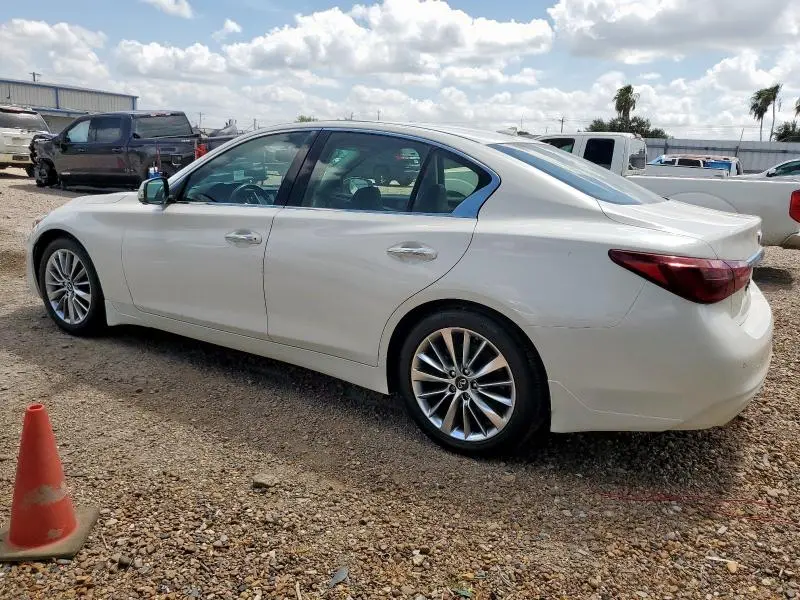 2022 INFINITI Q50 LUXE  