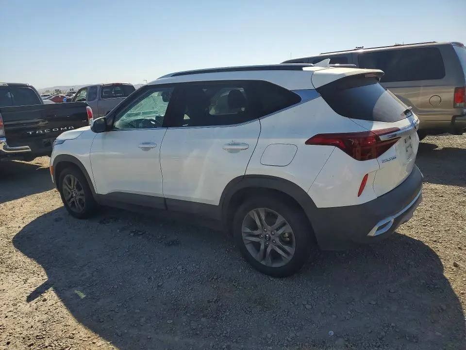 2021 KIA SELTOS S  