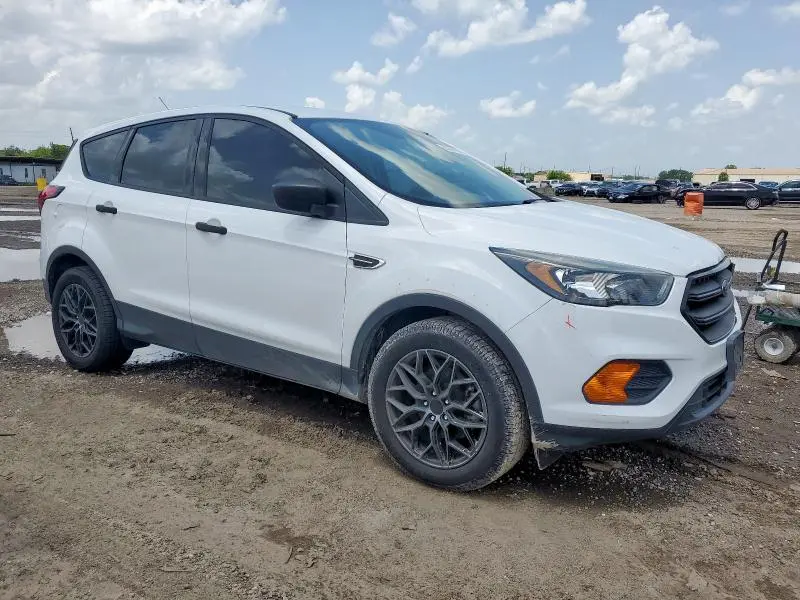 2019 FORD ESCAPE S  