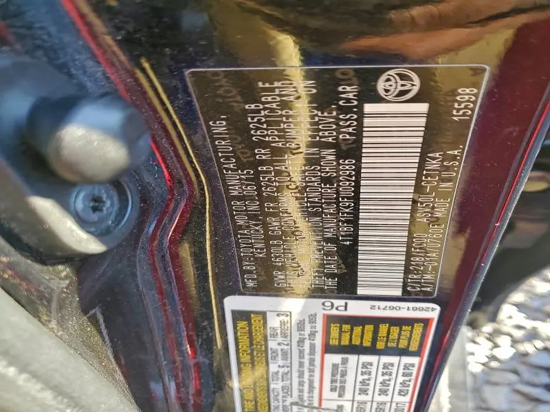 2015 TOYOTA CAMRY LE  