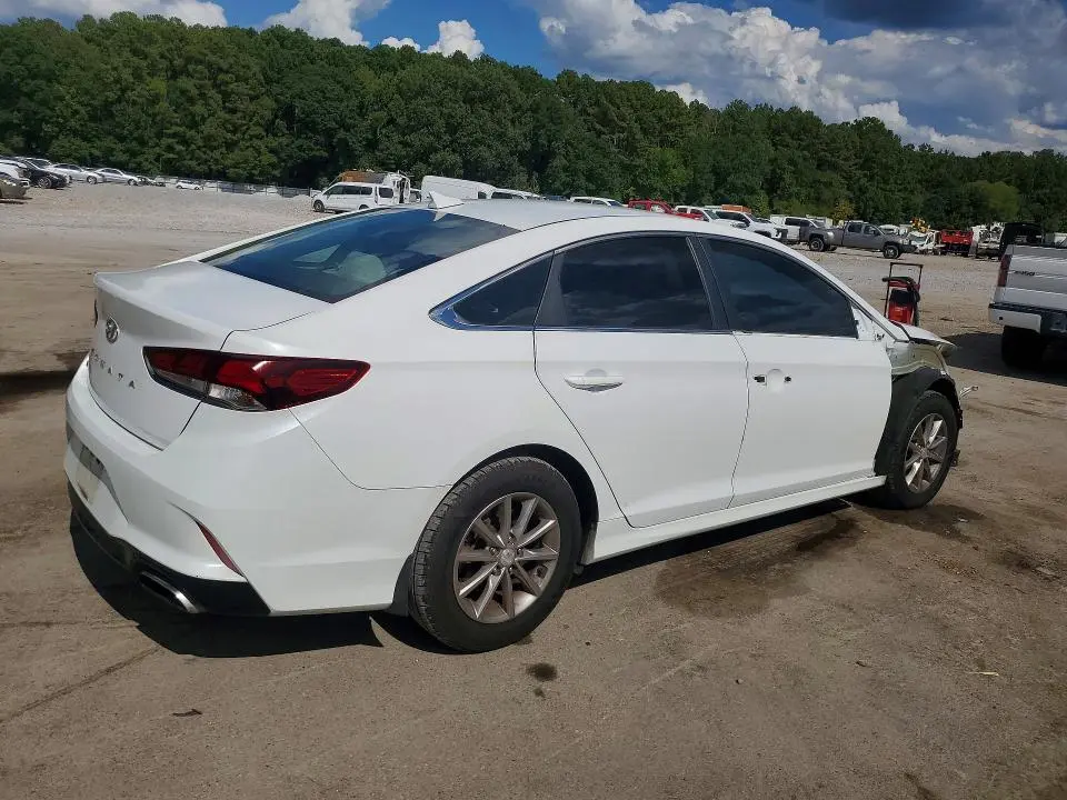 2019 HYUNDAI SONATA SE  