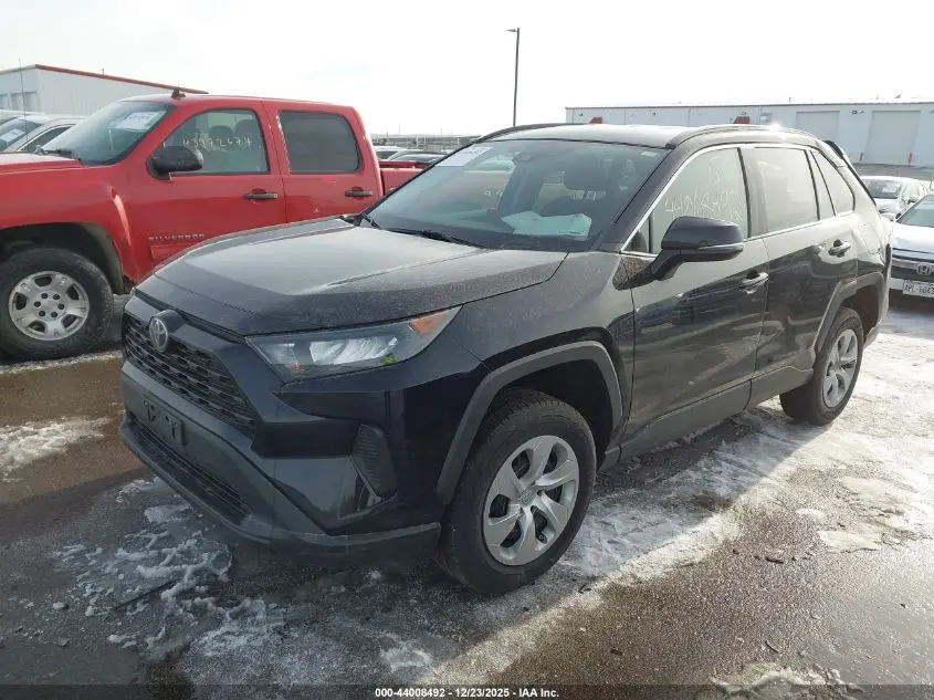 2019 TOYOTA RAV4 LE