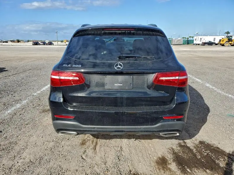 2019 MERCEDES-BENZ GLC 300  