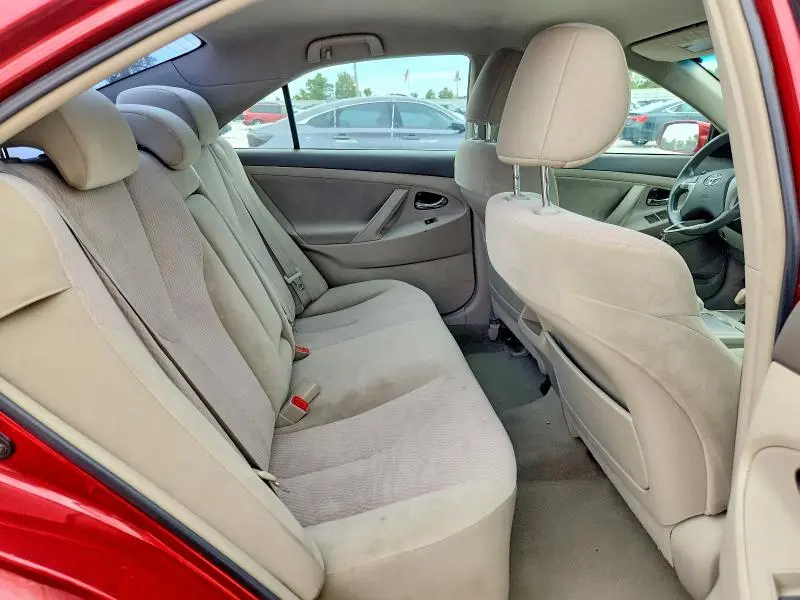 2011 TOYOTA CAMRY LE  